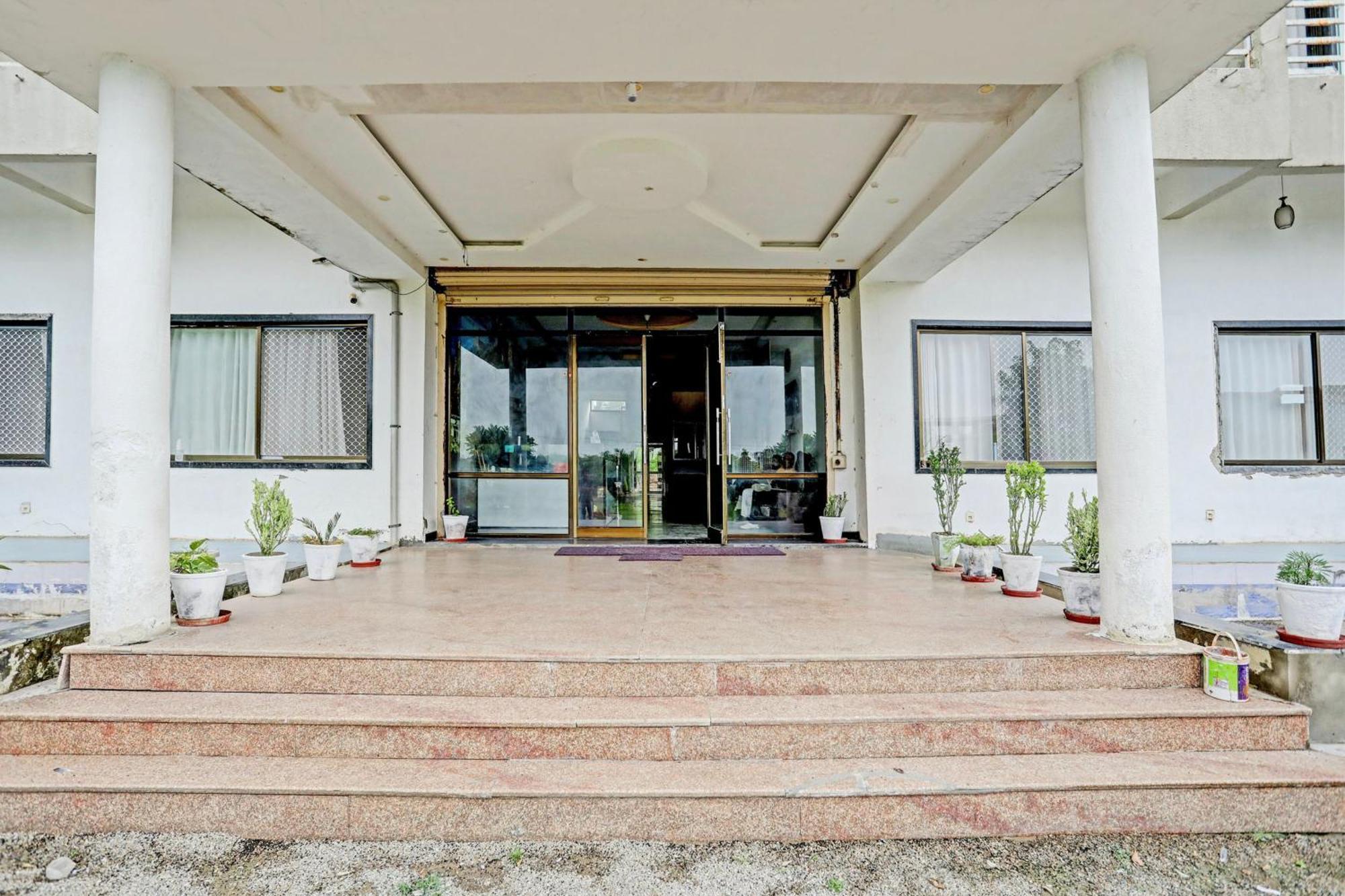 Collection O The Galaxy Resort Nathdwara Exterior photo